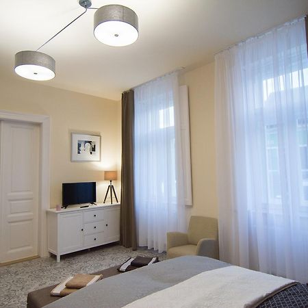 Zora Apartman Eger Ngoại thất bức ảnh